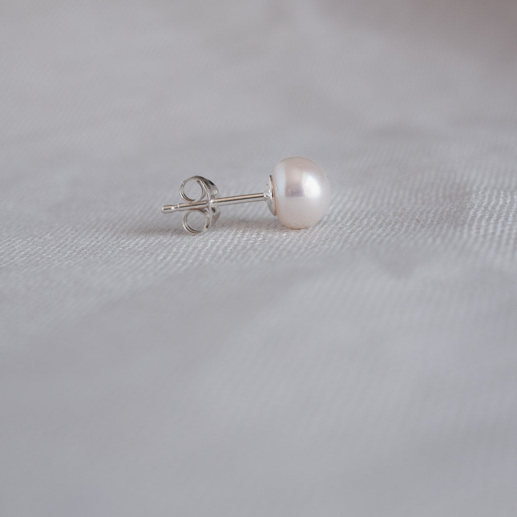 Gray Pearl outlets Earrings, 9.5mm